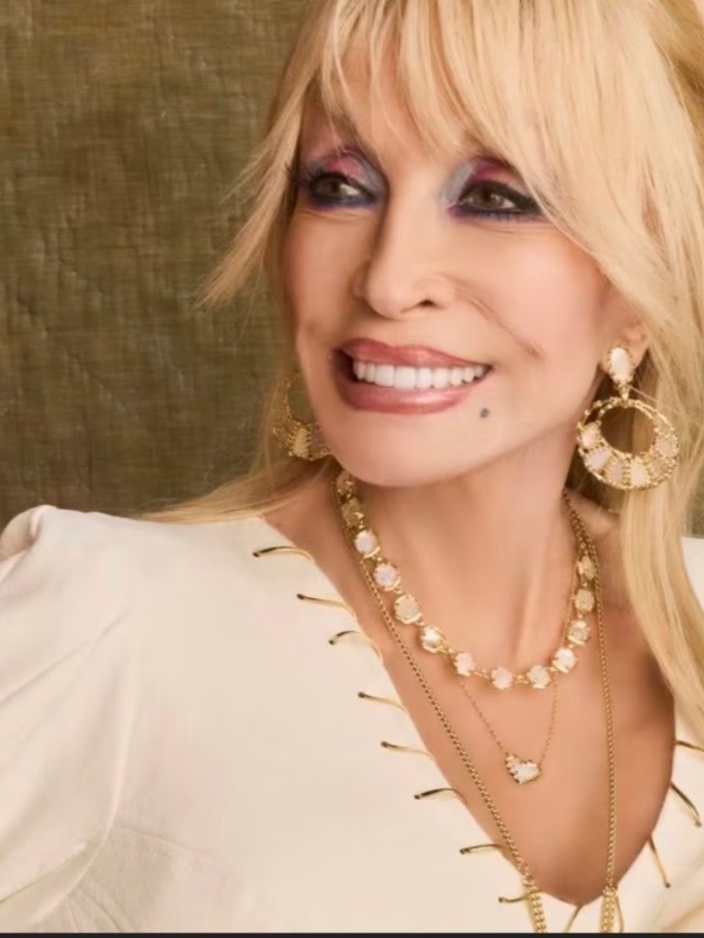 Dolly Parton x Kendra Scott Patchwork Open Frame Gold Statement Earrings - Picture 4 of 4